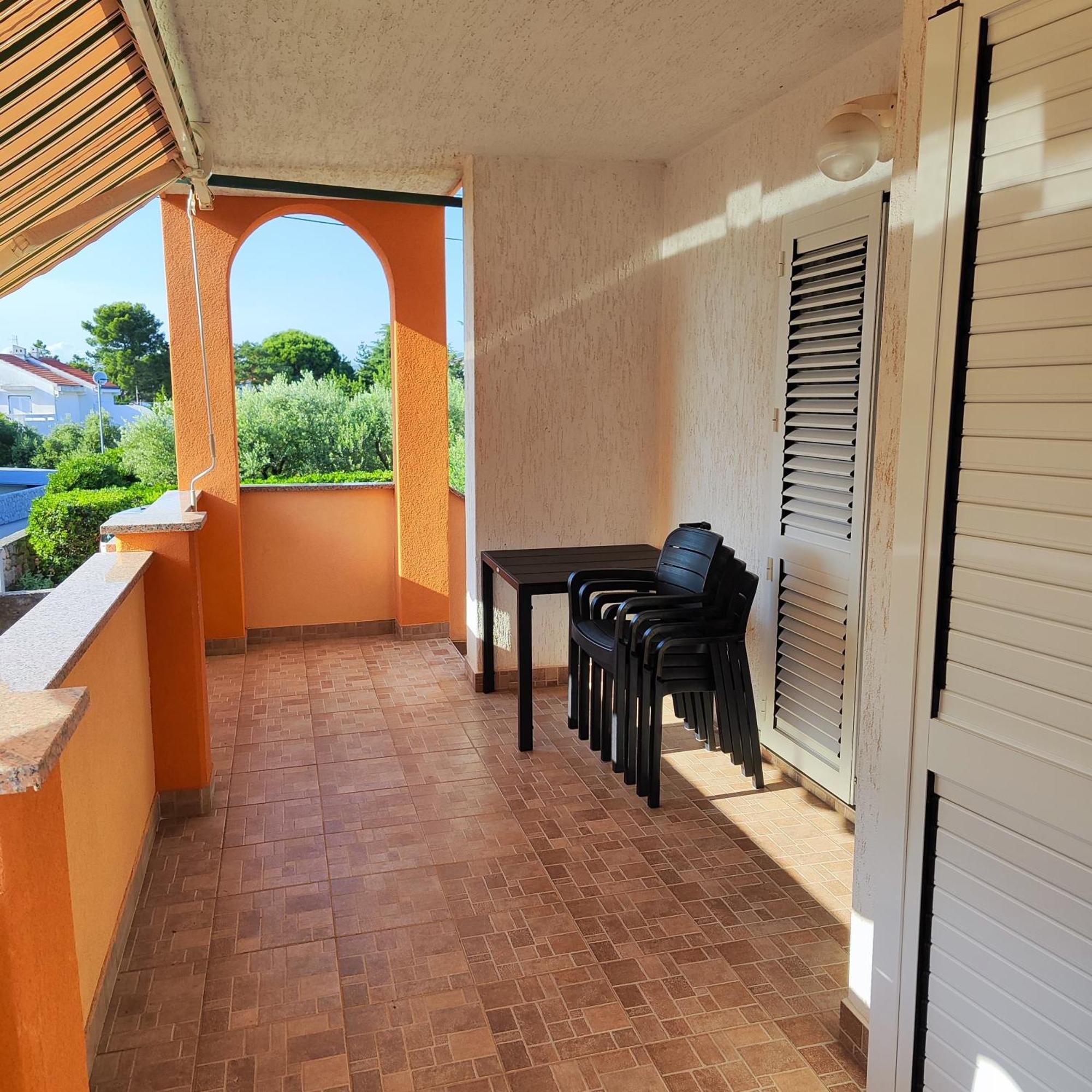 Apartmani Ivana Punat Εξωτερικό φωτογραφία